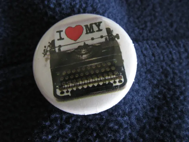 Leading Badge Issuers: An Overview of 12 Notable Organizations