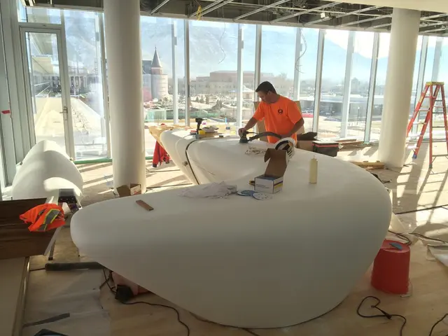 Redefining Executive Assistants: Transforming Them from Appearance to Asset